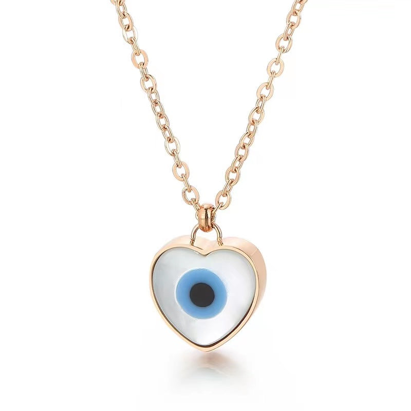 Collier Main de Fatma en Argent & Coeur Or